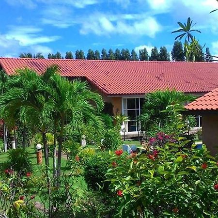 Pictory Garden Resort Sattahip Exterior foto