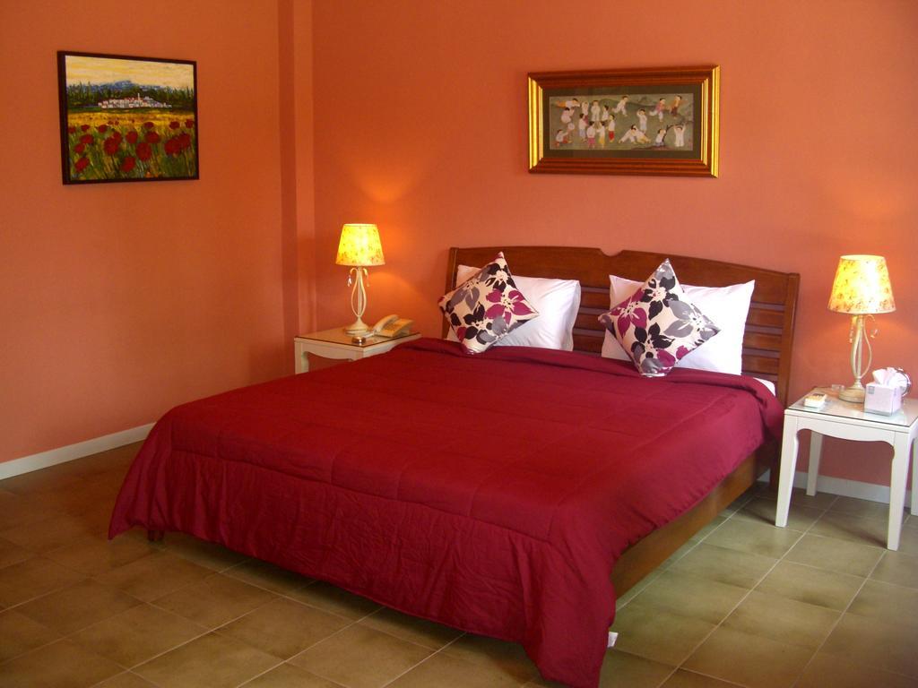 Pictory Garden Resort Sattahip Exterior foto